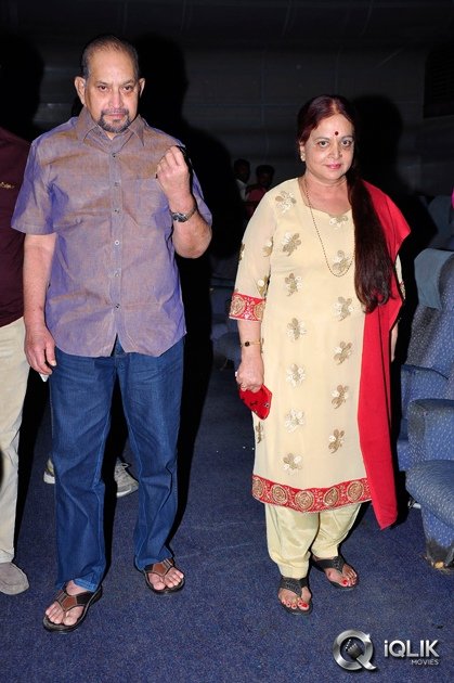 Krishna-and-Vijaya-Nirmala-at-Garam-Movie-Special-Show